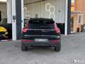 Volvo XC40 2.0 D4 190 R-DESIGN AWD GEARTRONIC BVA Noir - thumbnail 8