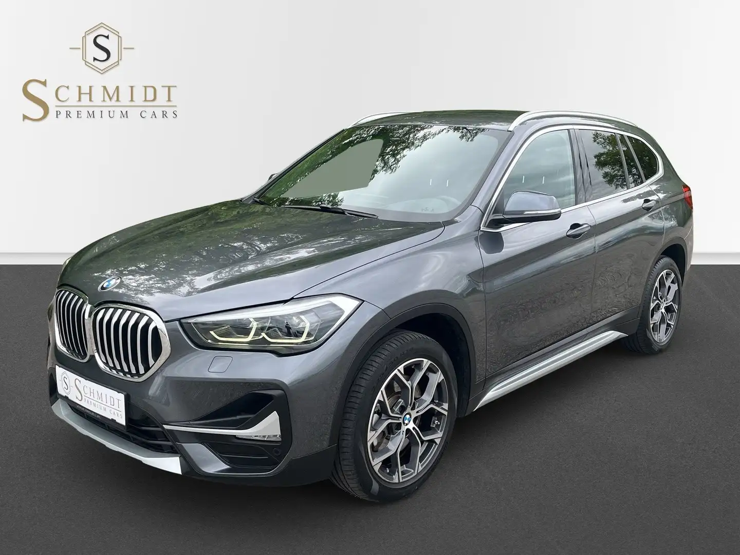 BMW X1 xDrive25d xLine Grau - 1