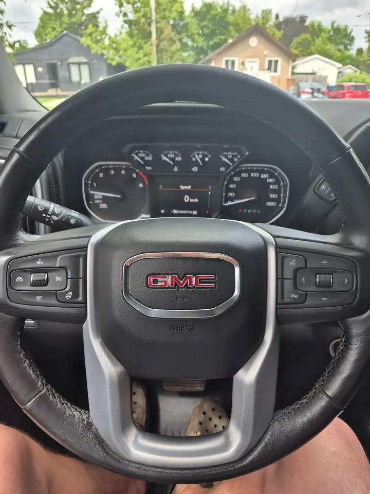 GMC Sierra 1500 снимка GMC Sierra 1500