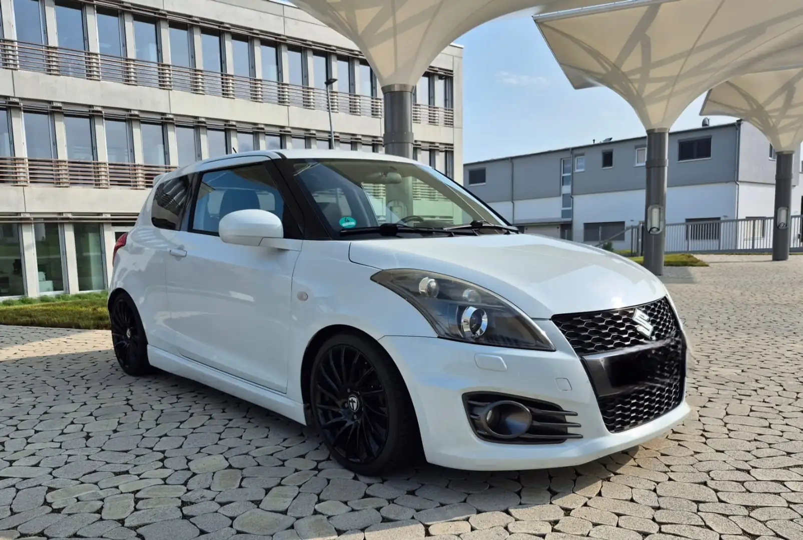 Suzuki Swift 1.6 Sport Alb - 2