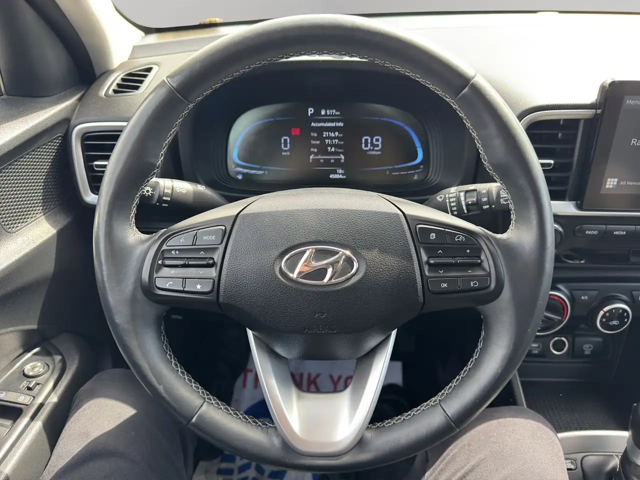 Hyundai Venue снимка Hyundai Venue