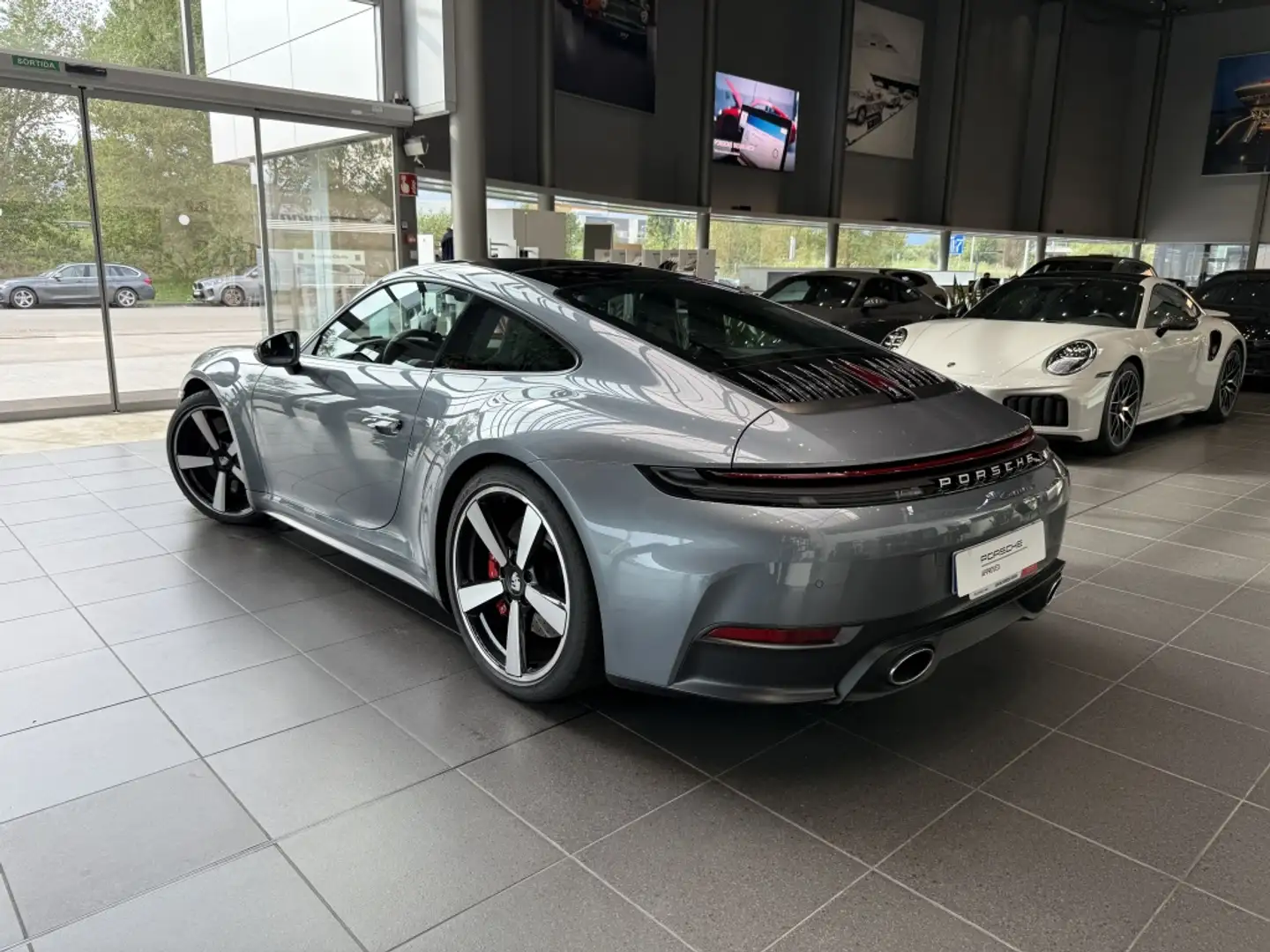 Porsche 992 Carrera S Gris - 2