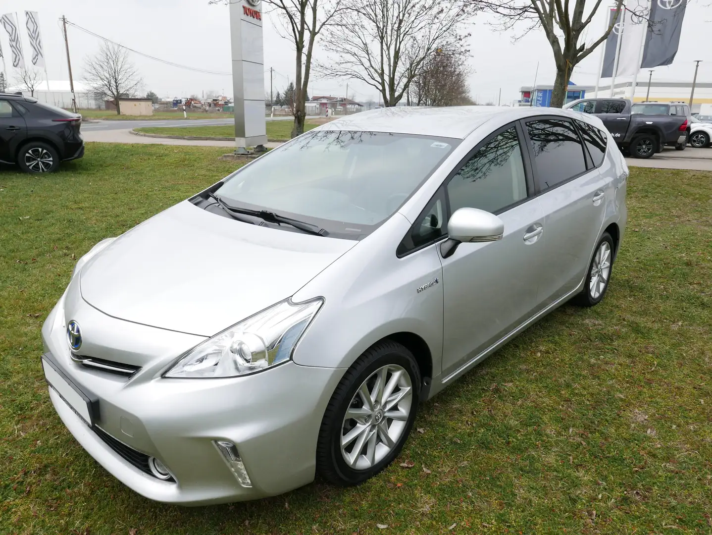 Toyota Prius Prius+ Prius+ (Hybrid) Life - 2