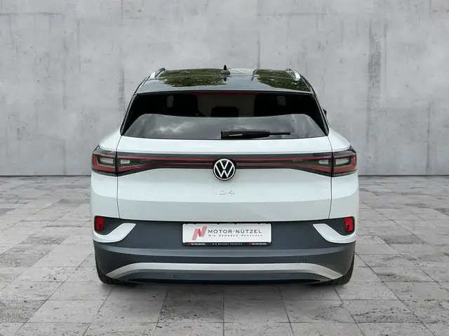 Volkswagen Id.4 view 5