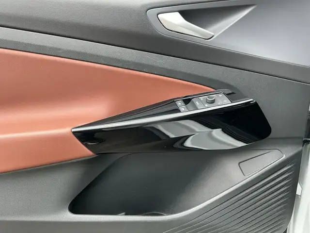 Volkswagen Id.4 view 13