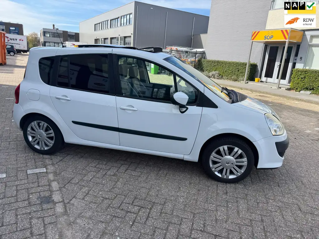 Renault Grand Modus 2009 из Европы — купить под ключ