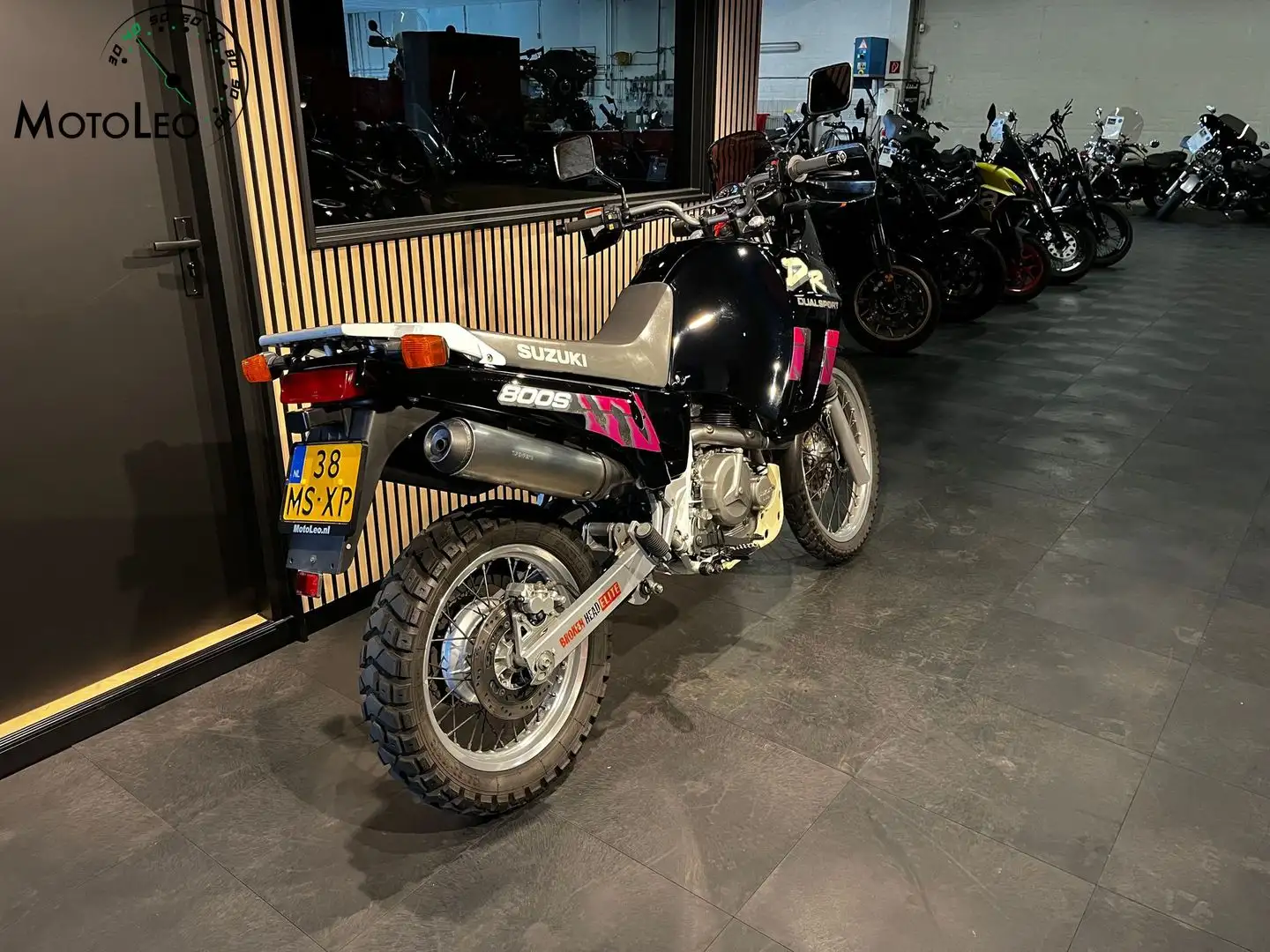 Suzuki DR 800 S Zwart - 2