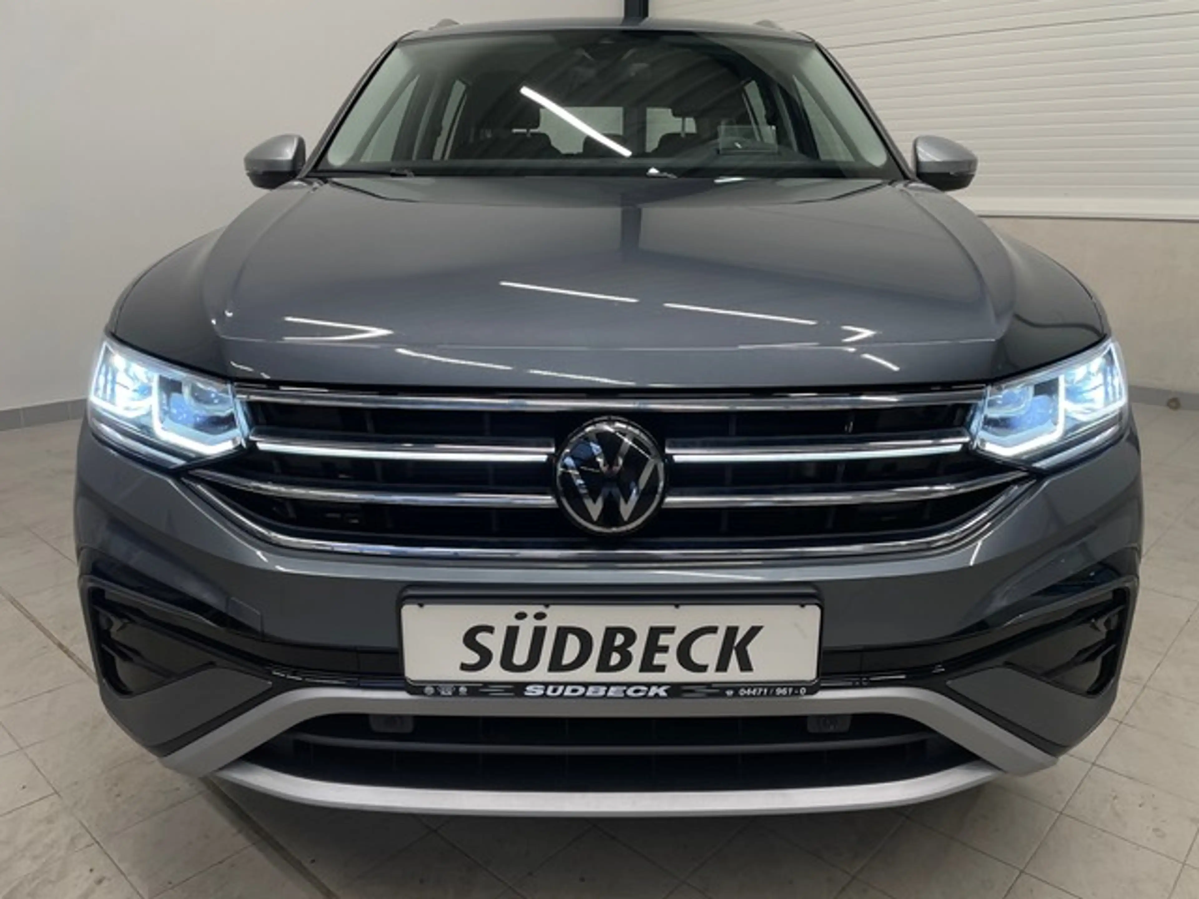 Volkswagen Tiguan Allspace 2.0TDI Elegance 4Motion NAVI+APP+ACC+LANE+KAMER... — photo 2