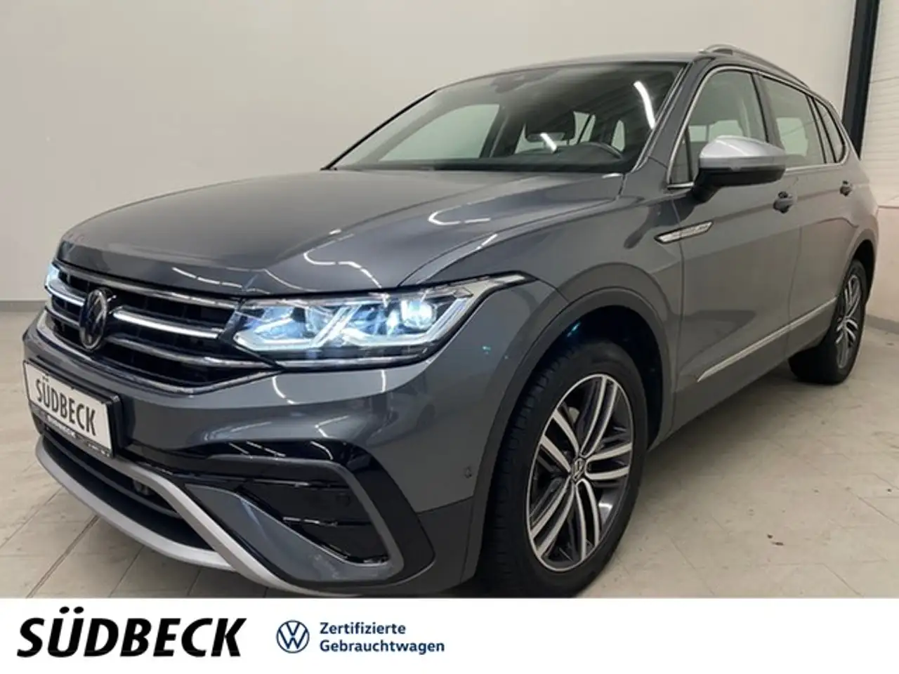 Volkswagen Tiguan Allspace 2.0TDI Elegance 4Motion NAVI+APP+ACC+LANE+KAMER... — photo 1 of 21