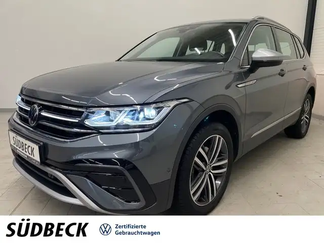 Volkswagen Tiguan Allspace 2.0TDI Elegance 4Motion NAVI+APP+ACC+LANE+KAMER...