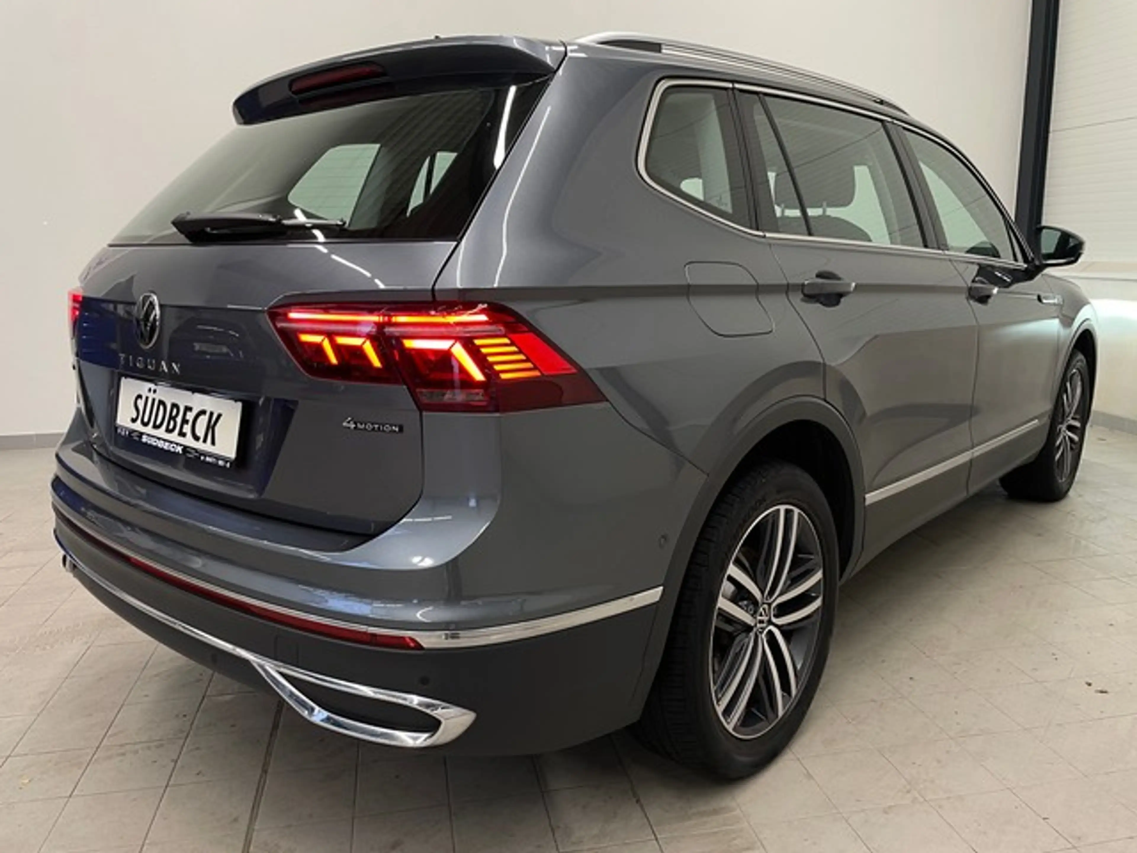 Volkswagen Tiguan Allspace 2.0TDI Elegance 4Motion NAVI+APP+ACC+LANE+KAMER... — photo 4