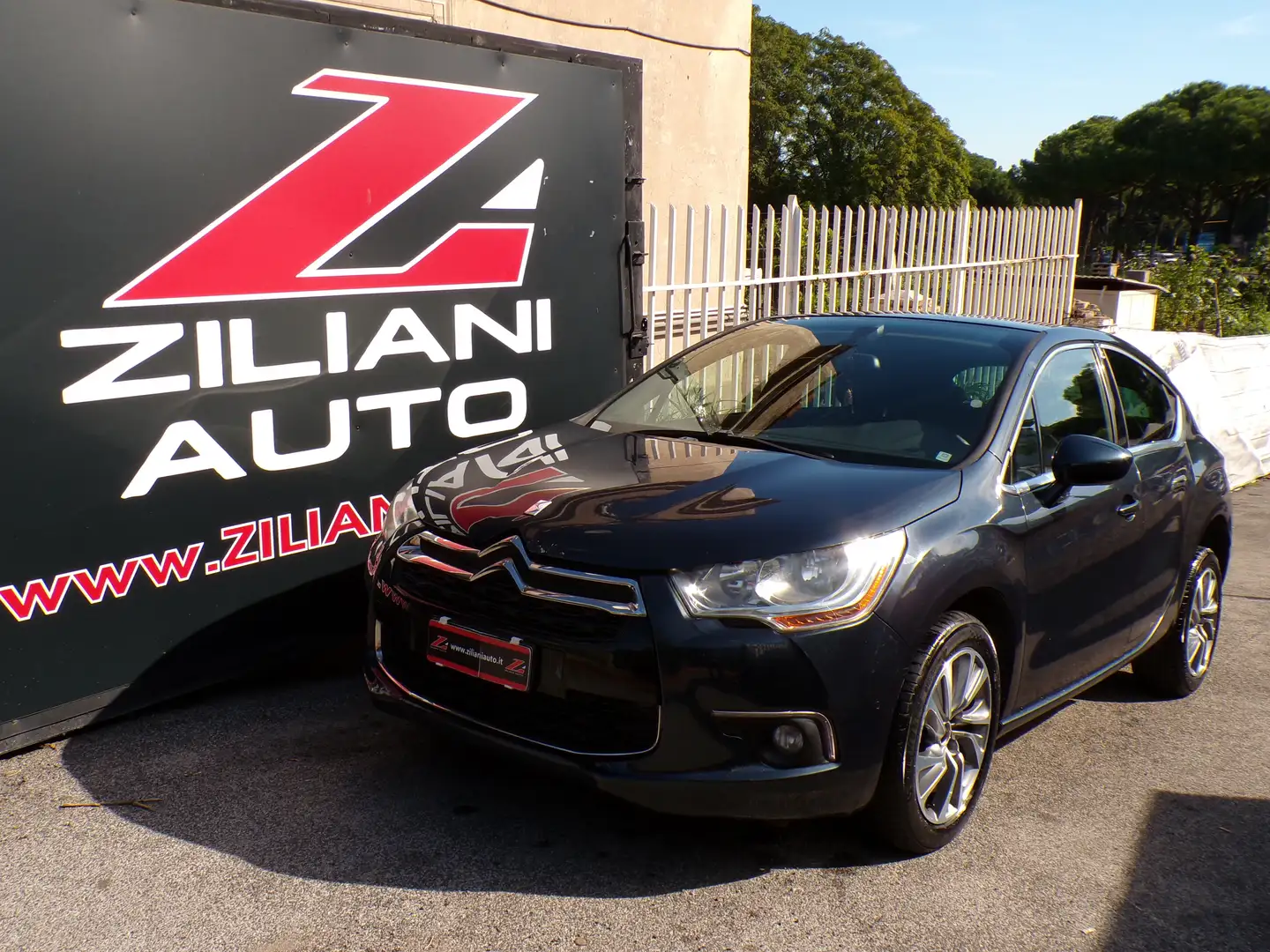 Citroen DS4 1.6 e-hdi UNIPRO'..AUTOM..PELLE..BLUETOOTH.. Bleu - 1