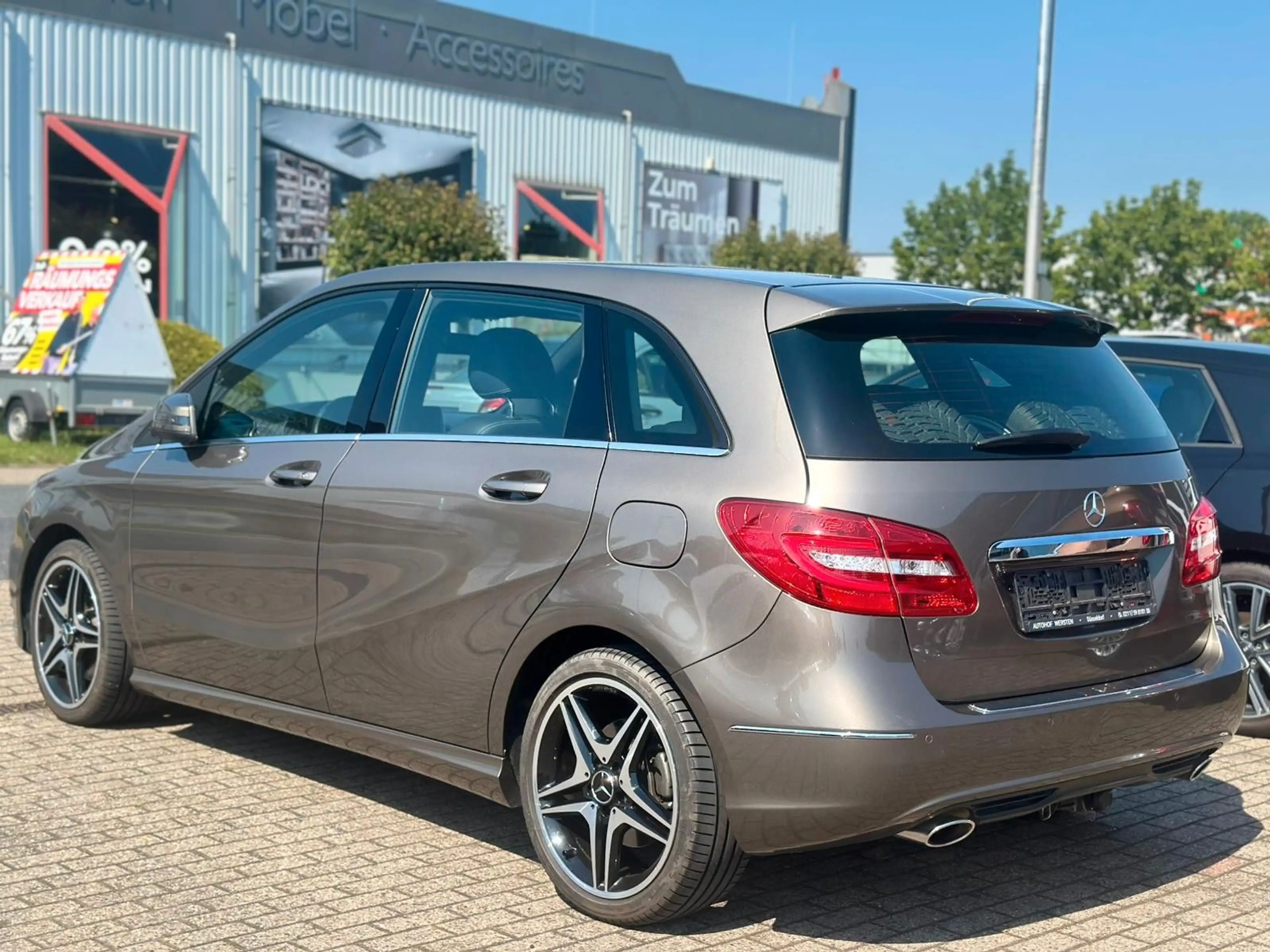 Mercedes-Benz B 250 *2.HAND* HU 07.2027 — photo 6