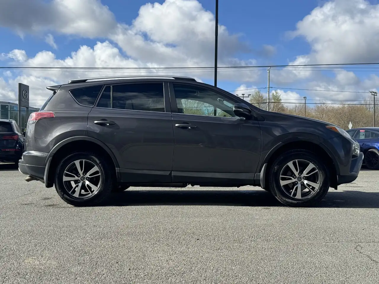 Toyota RAV 4 снимка Toyota RAV 4