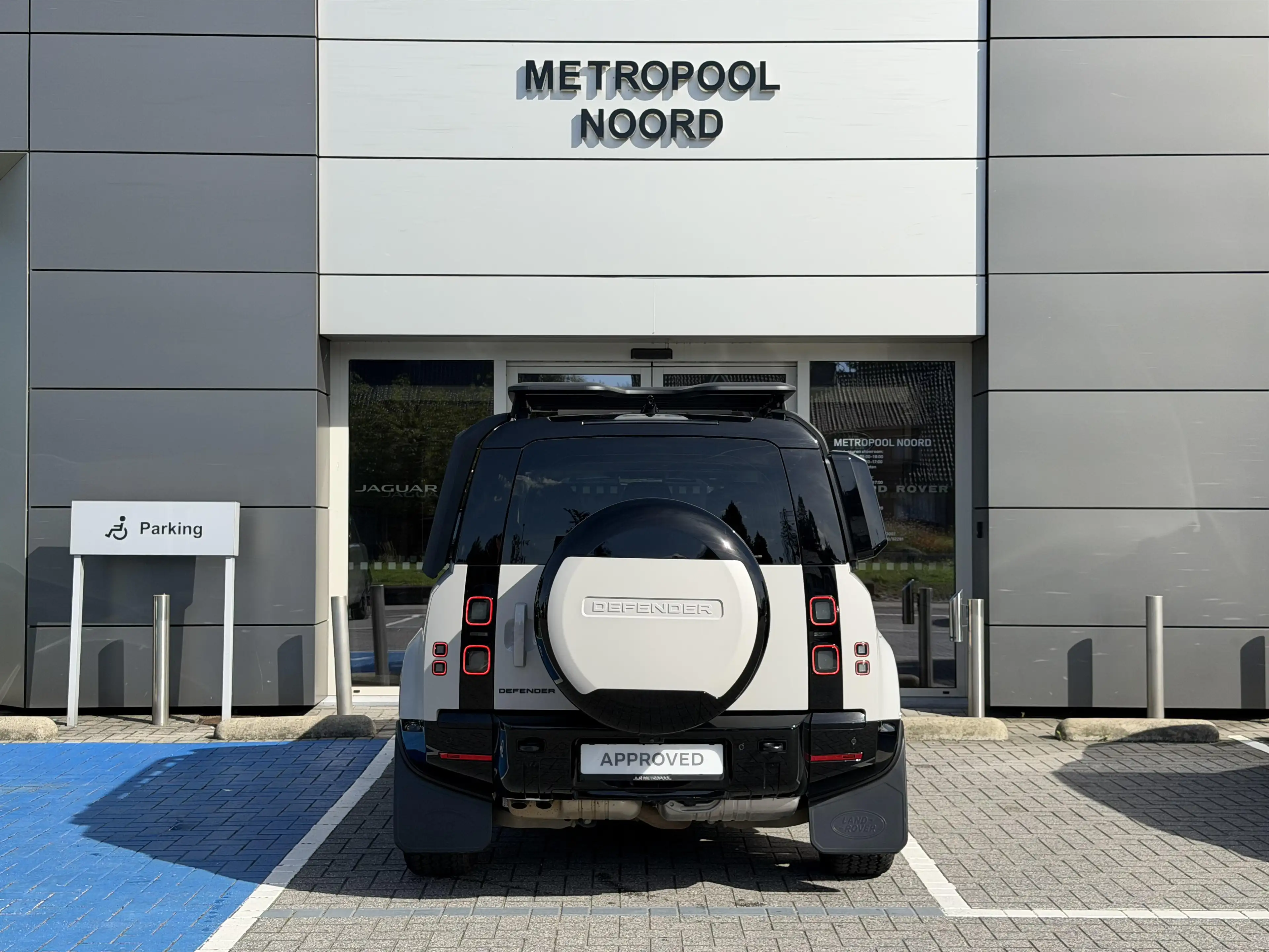 Land Rover Defender D350 X-Dynamic HSE // 7 Zit // PPF — photo 5