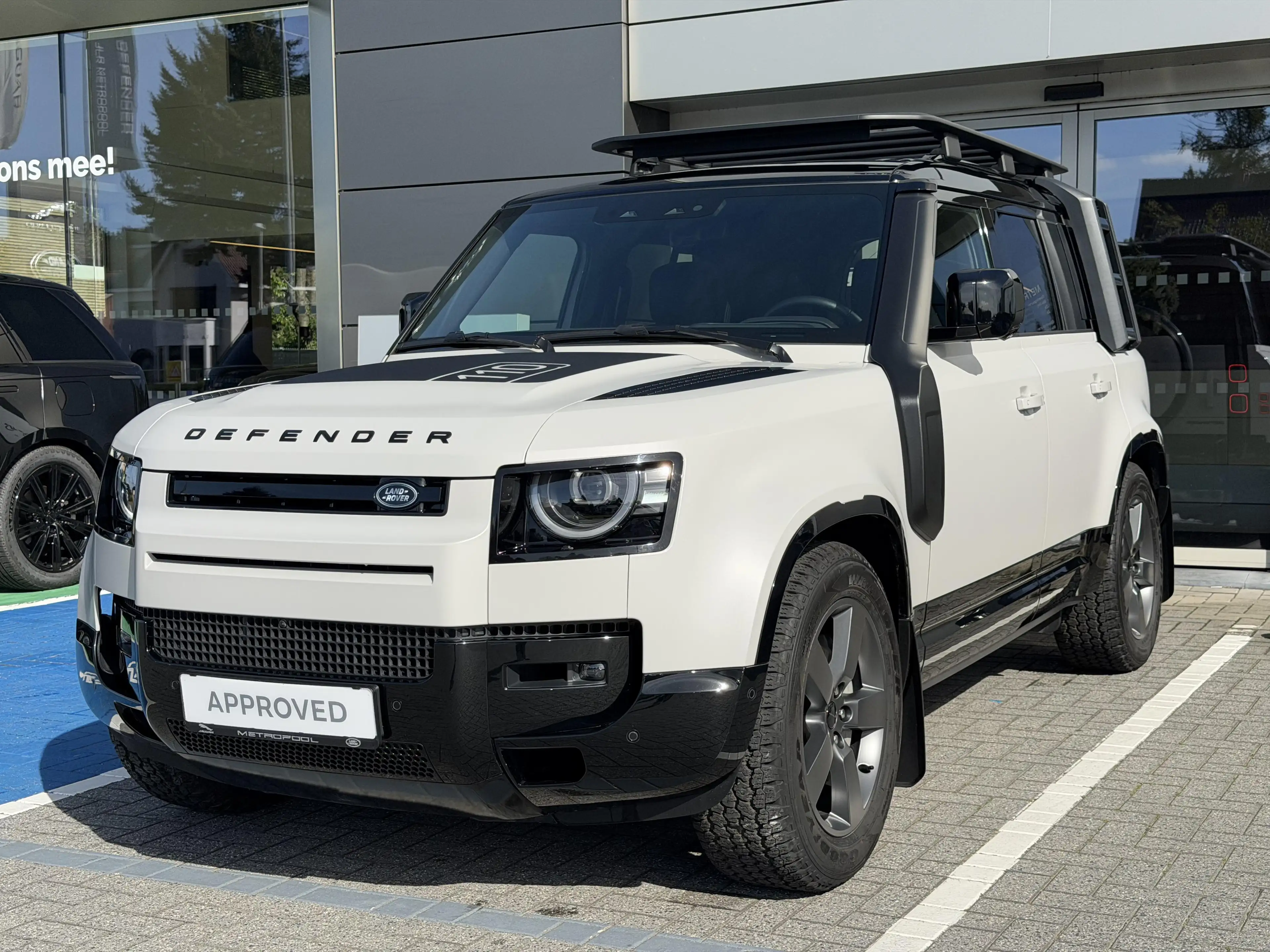 Land Rover Defender D350 X-Dynamic HSE // 7 Zit // PPF — photo 6