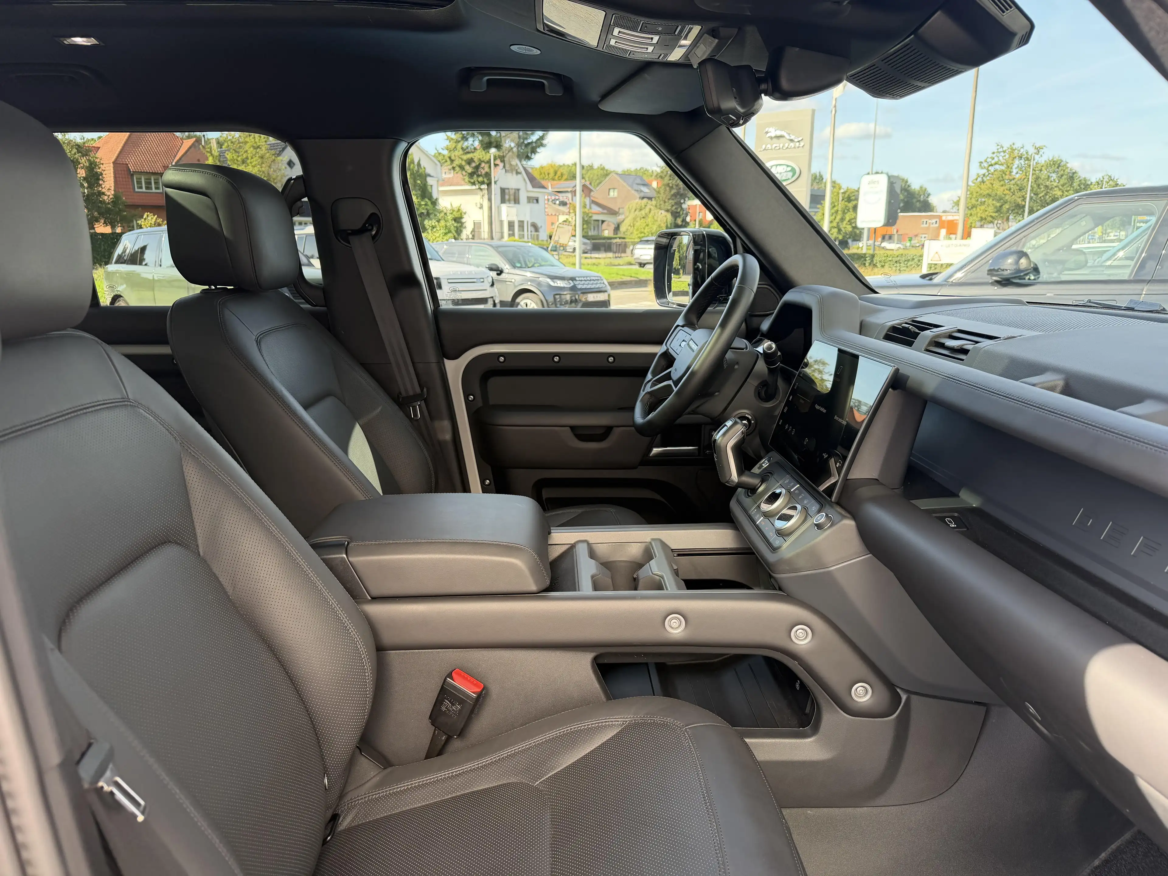 Land Rover Defender D350 X-Dynamic HSE // 7 Zit // PPF — photo 8