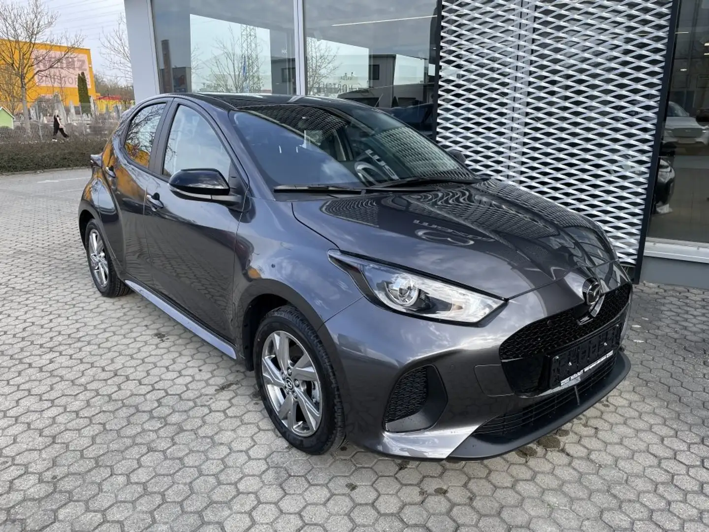 Mazda 2 2 Hybrid Exclusive-Line Grau Fernlichtassist Sitzh Gris - 1