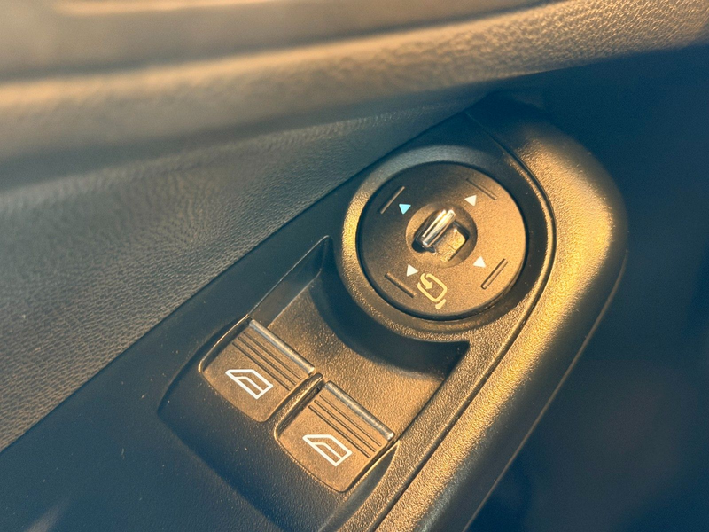Ford Fiesta Sync Edition Easy-Driver Paket — photo 13