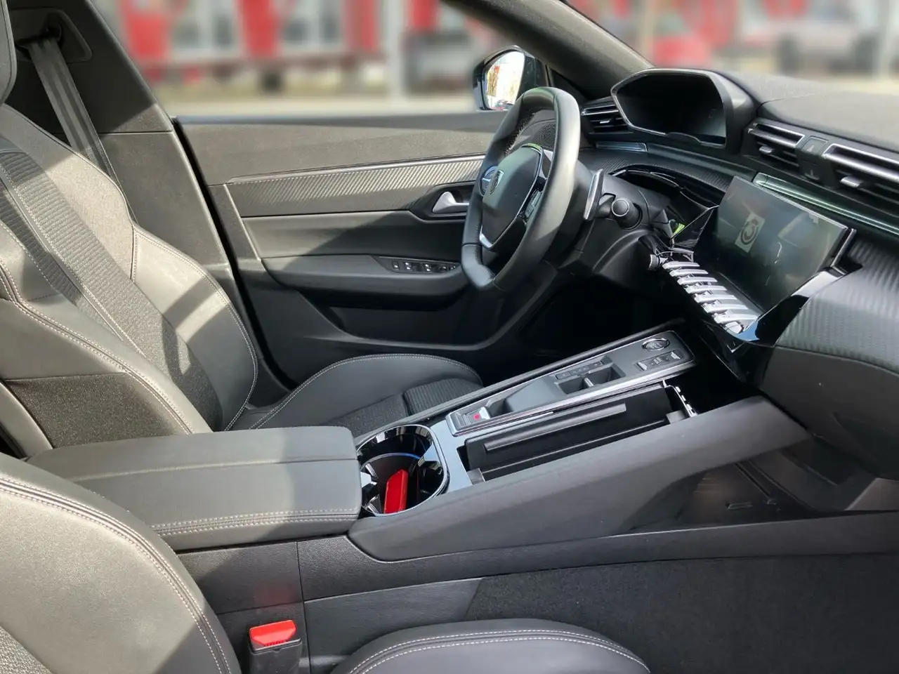Peugeot 508 1.5 BlueHDi 130 SW Allure LED+Navi+SHZ+Kam. 11