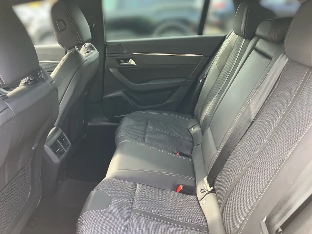 Peugeot 508 1.5 BlueHDi 130 SW Allure LED+Navi+SHZ+Kam. 12