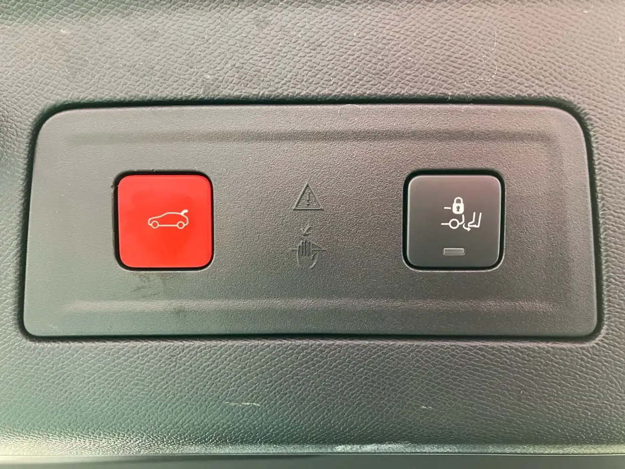 Peugeot 508 1.5 BlueHDi 130 SW Allure LED+Navi+SHZ+Kam. 14