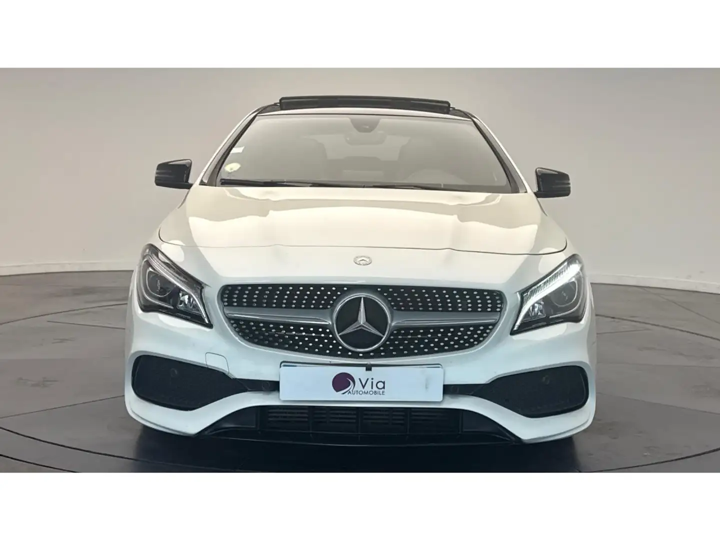 Mercedes-Benz CLA 200 CLA 200 d - BV 7G-DCT  BERLINE- BM 117 Launch Edit Bílá - 2