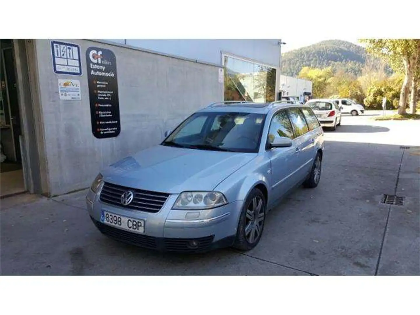 Volkswagen Passat Variant 2.5TDI Highline 4Motion Blue - 1