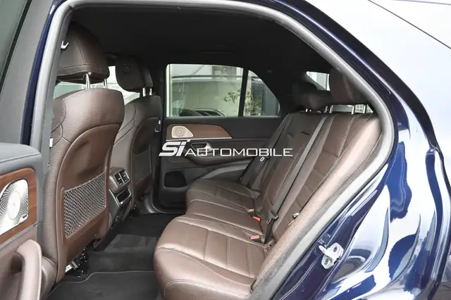 Mercedes-Benz 300 view 13