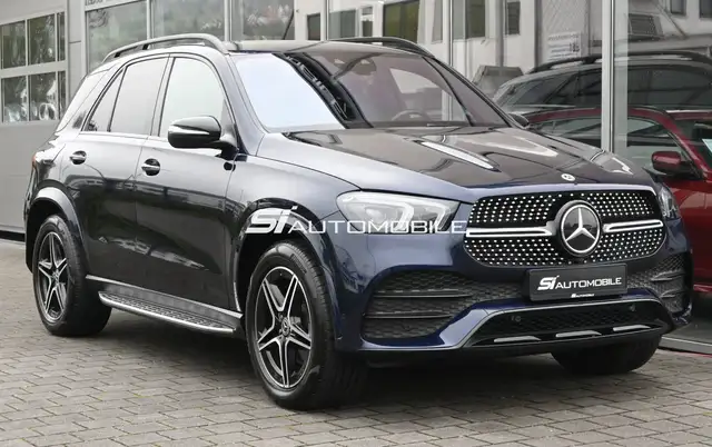 Mercedes-Benz 300 view 7