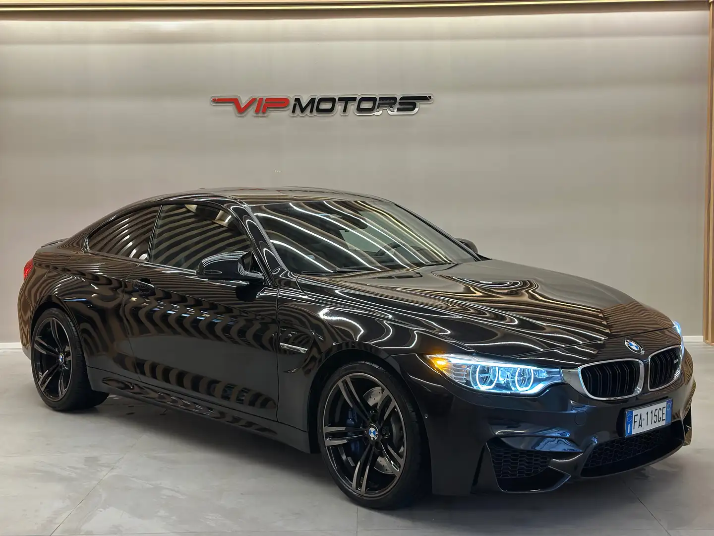 BMW M4 COUPE' 3.0 DKG 431CV FULL OPT CARBONIO PERMUTE Schwarz - 1