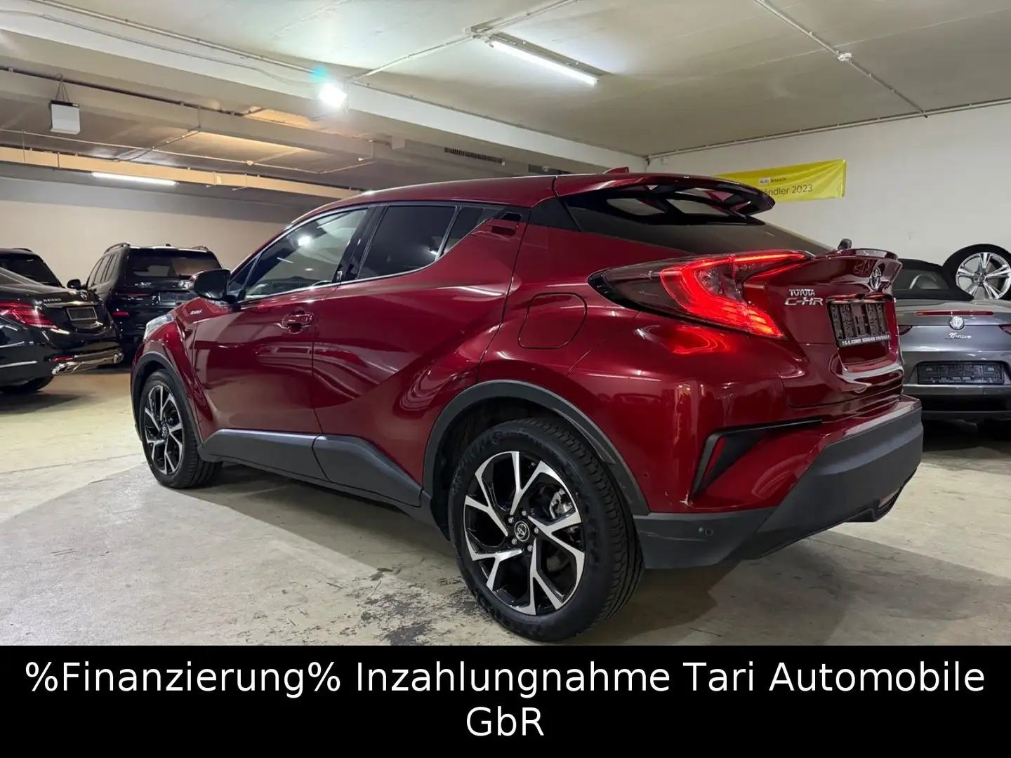 Toyota C-HR 1.8 Hybrid TeamD Navi, LED, Keyless, 1.Hand Červená - 1
