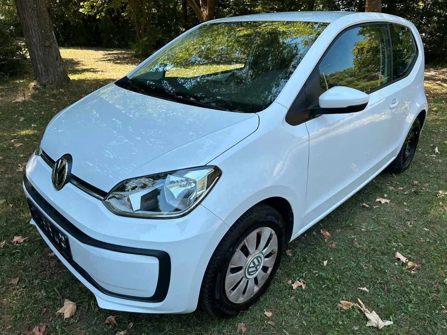 Volkswagen up! move up! BMT/Start-Stopp 2HAND/KLIMA Weiß - 1