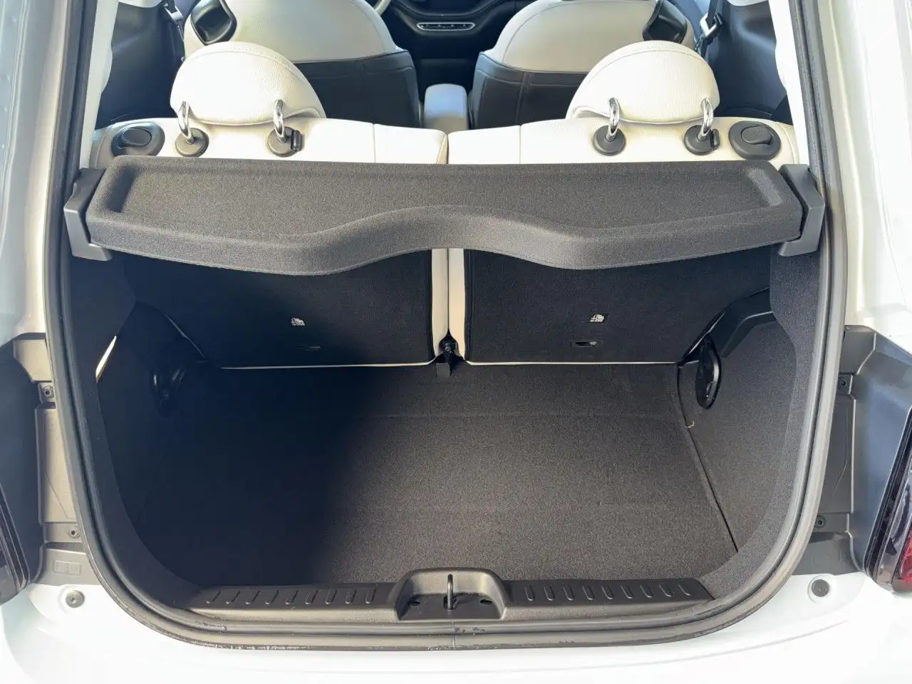 Fiat 500e 42kWh la Prima by Bocelli, Kamera, Leder! LED 10