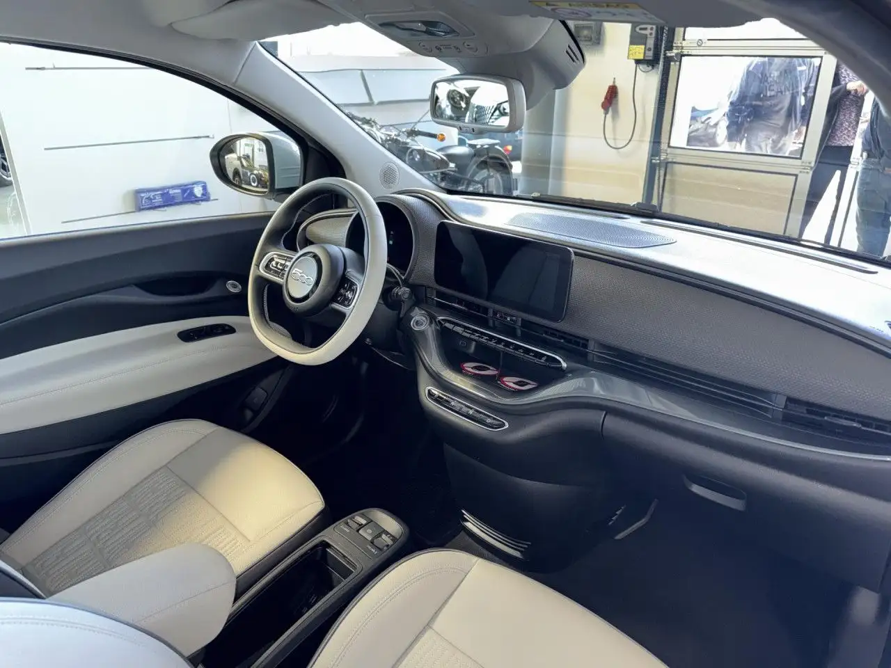 Fiat 500e 42kWh la Prima by Bocelli, Kamera, Leder! LED 15