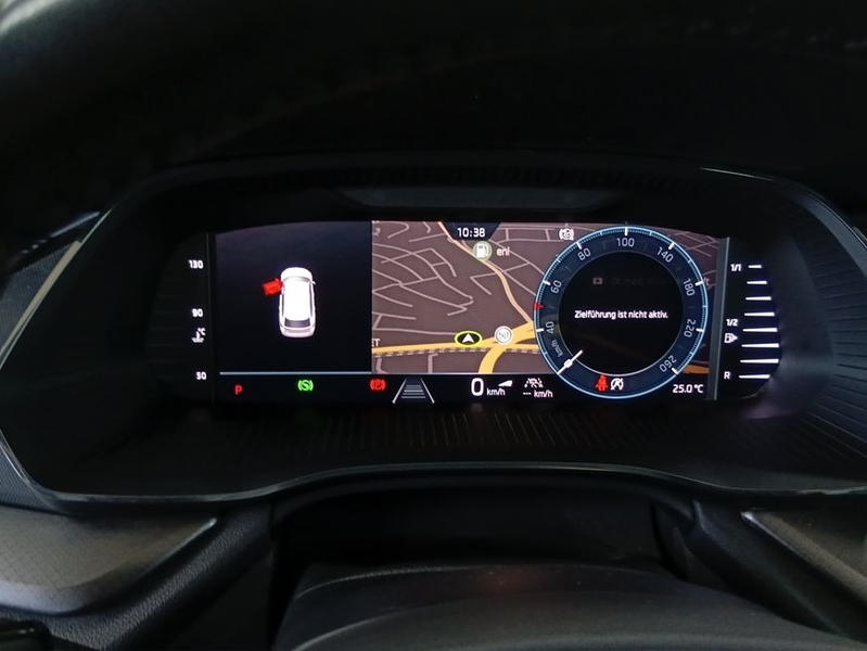 Skoda Octavia Combi 2.0 TDI DSG Ambition — photo 12