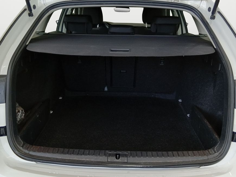 Skoda Octavia Combi 2.0 TDI DSG Ambition — photo 5
