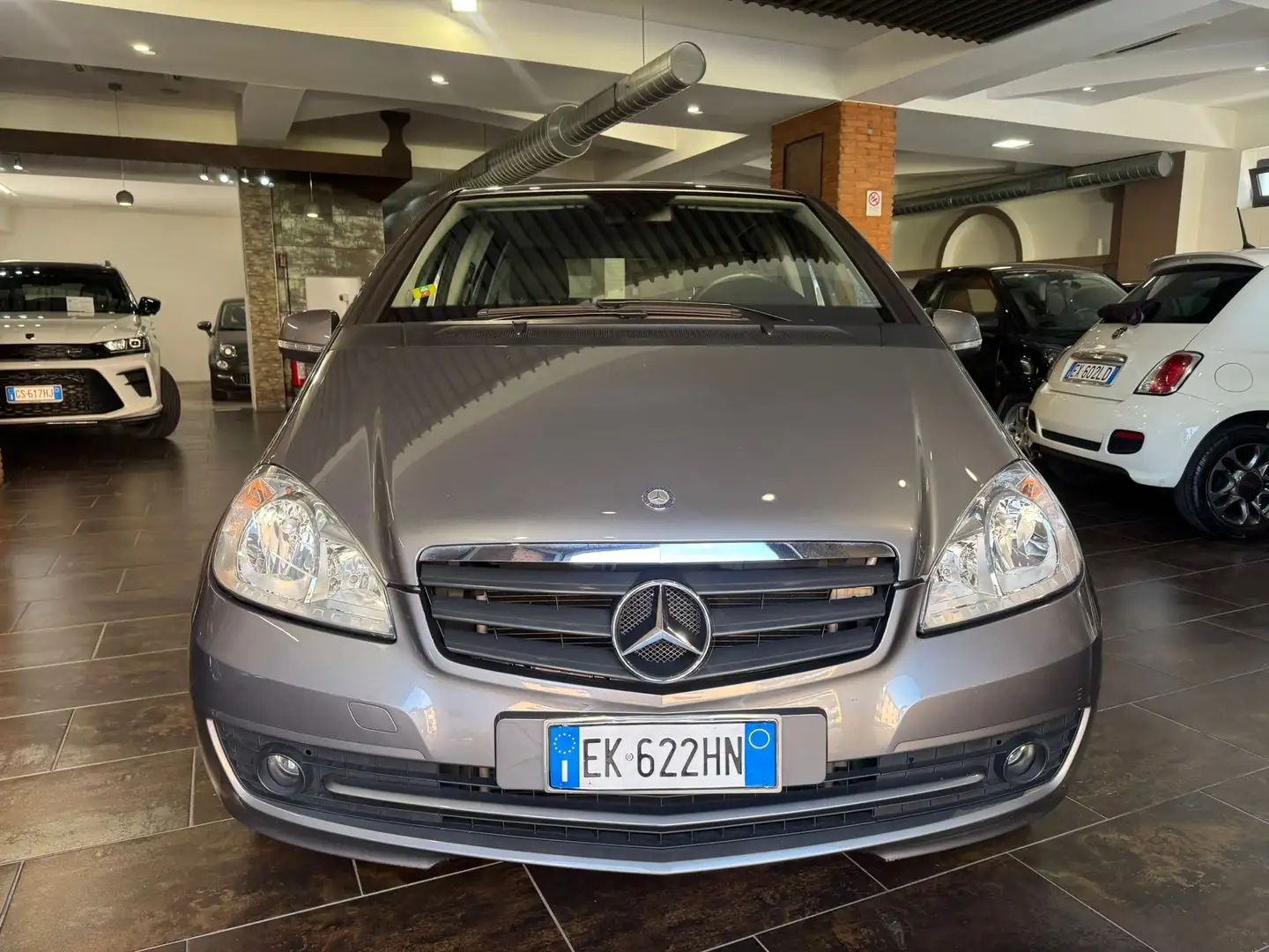 Mercedes-Benz A 160 Classe A - W/C 169 be Executive Gris - 2