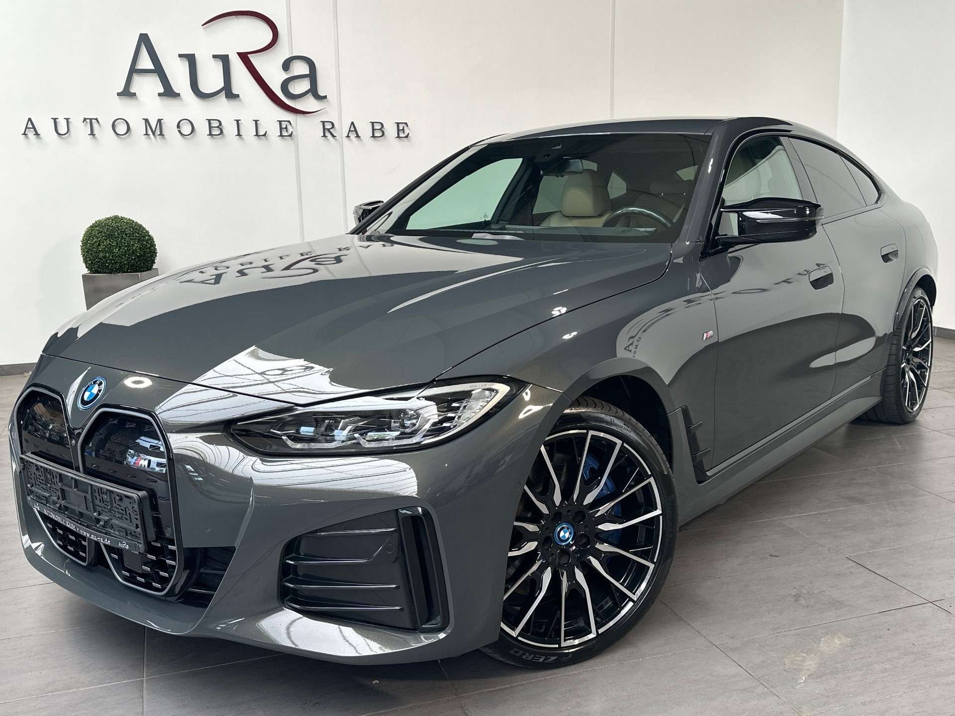 BMW i4