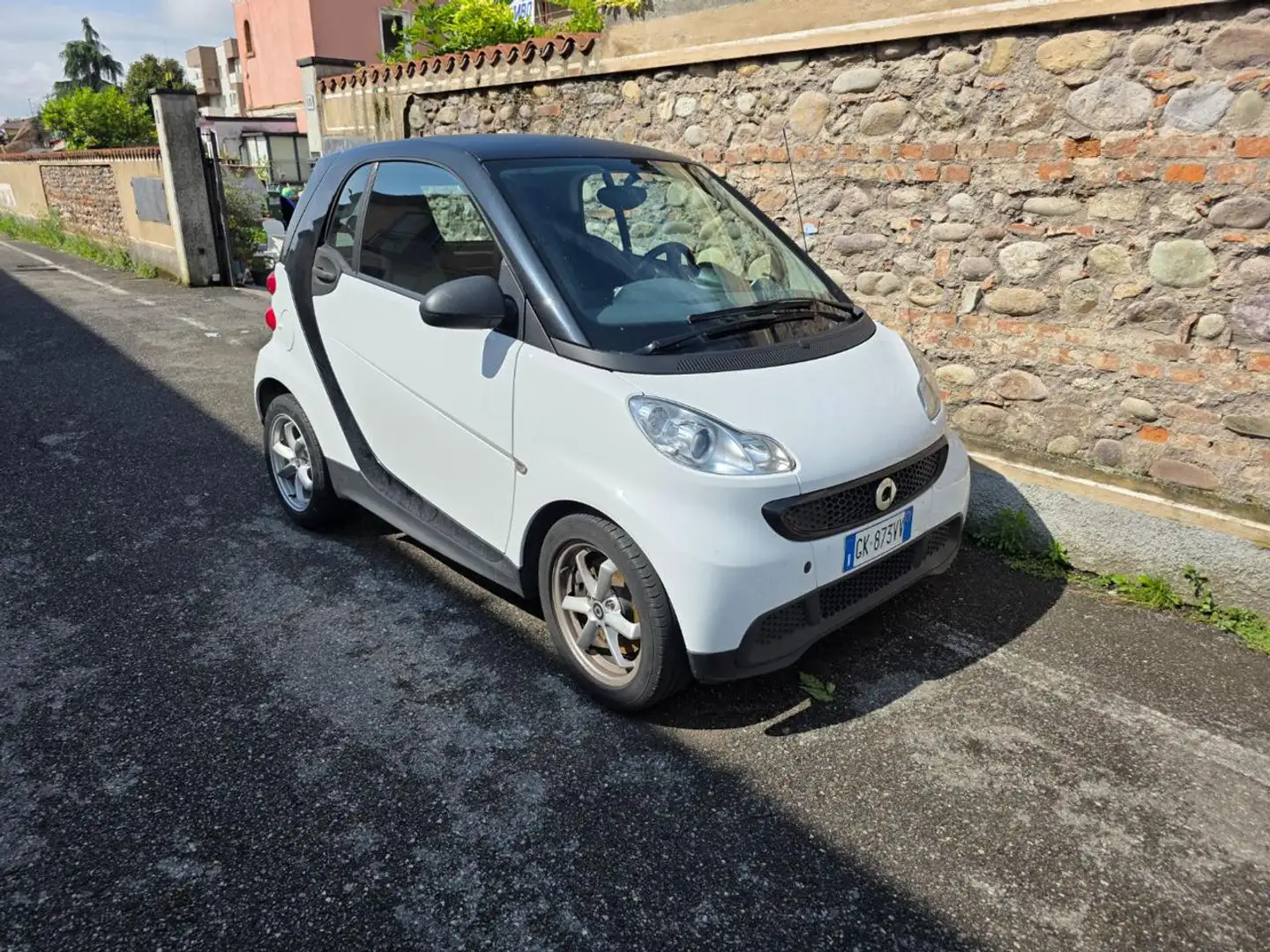 smart forTwo 1000 45 kW MHD coupé pure Bianco - 2
