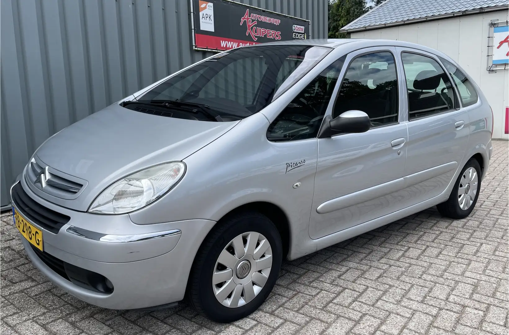 Citroen Xsara Picasso 1.6i-16V Image Clima.Cruise.Pdc.Trekhaak.Audio Grau - 2