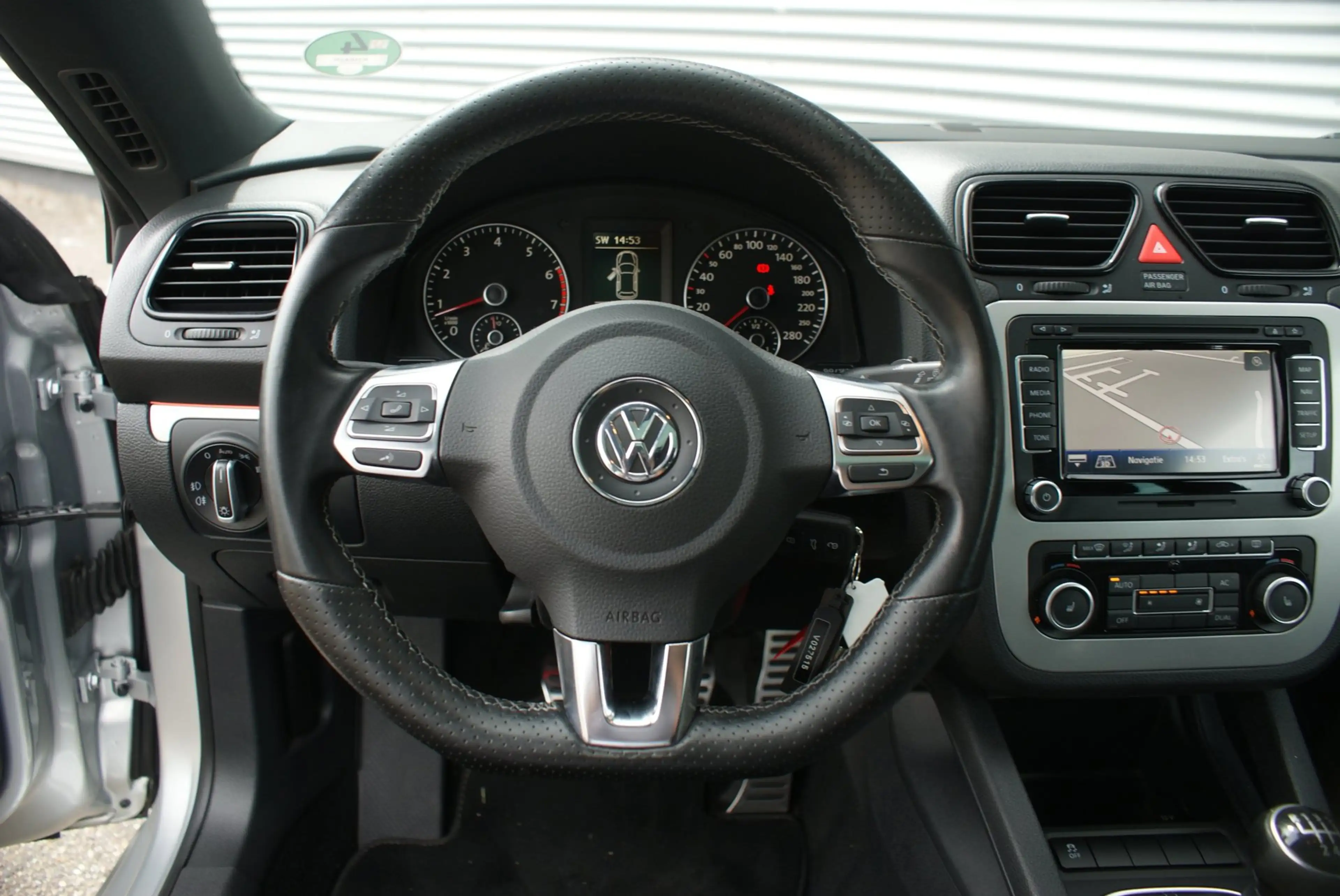 Volkswagen Scirocco 1.4 TSI Edition | Pano | Cruise | Camera | Xenon | — photo 16