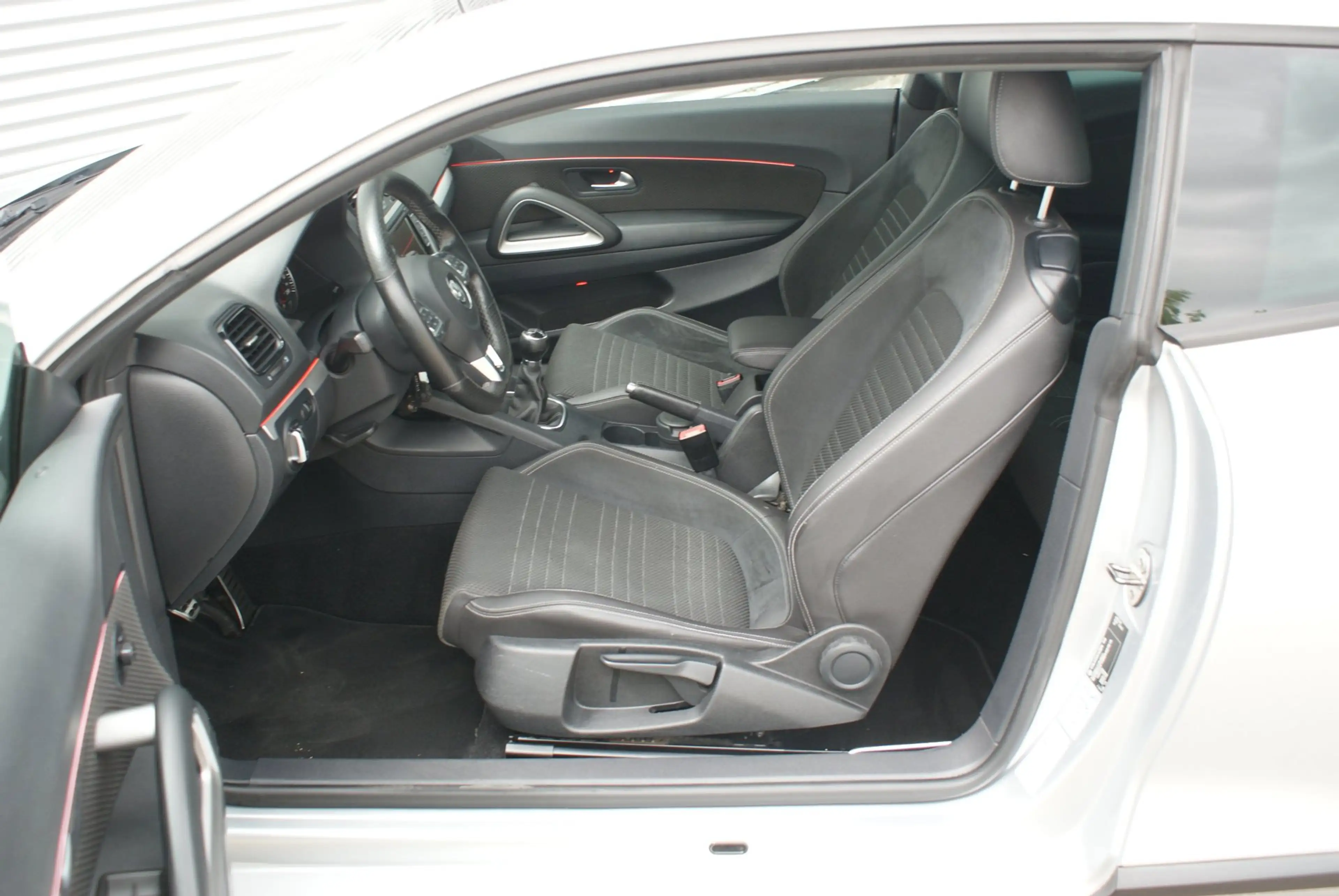 Volkswagen Scirocco 1.4 TSI Edition | Pano | Cruise | Camera | Xenon | — photo 11