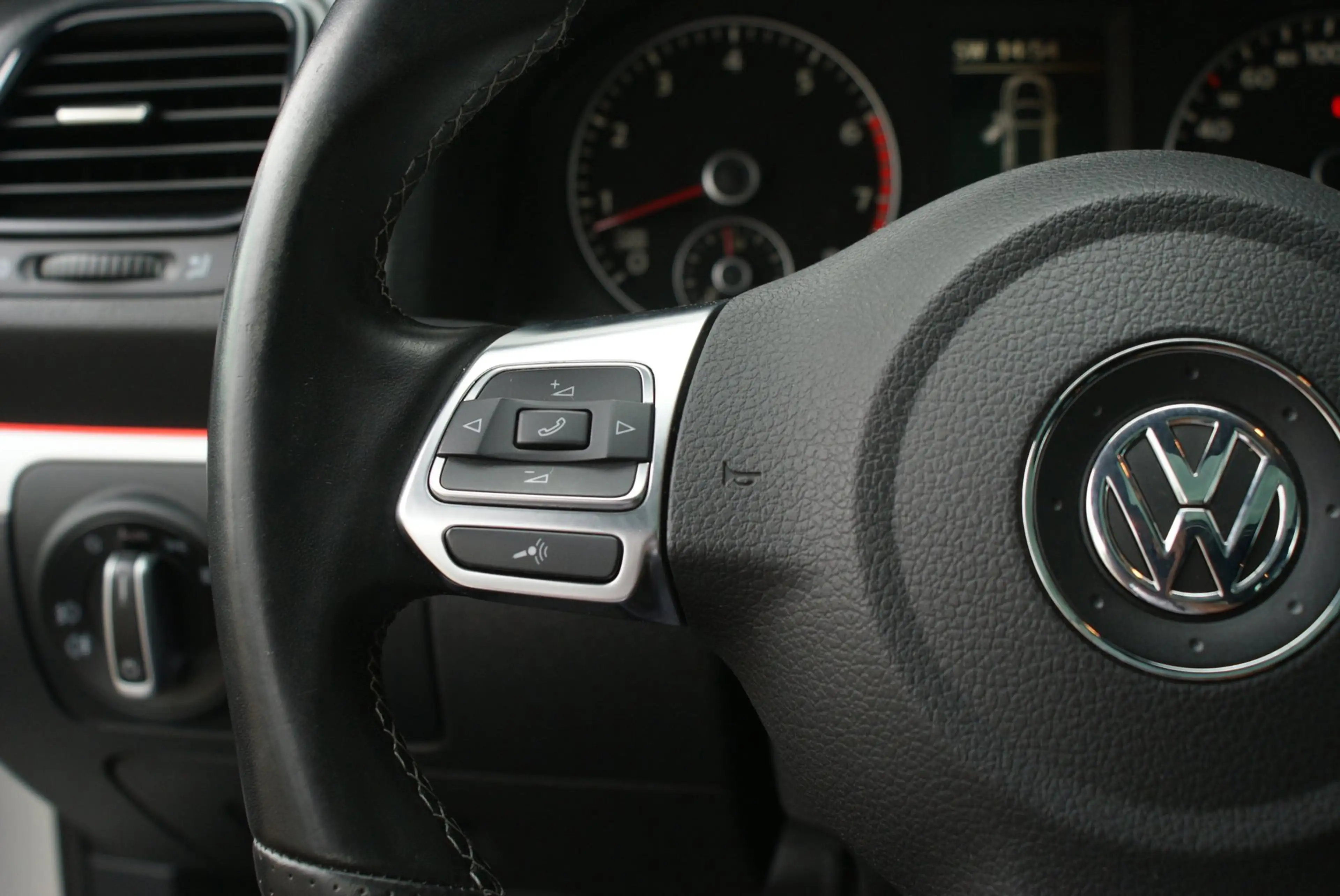 Volkswagen Scirocco 1.4 TSI Edition | Pano | Cruise | Camera | Xenon | — photo 21