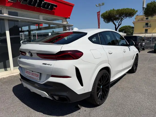 BMW X6 view 7