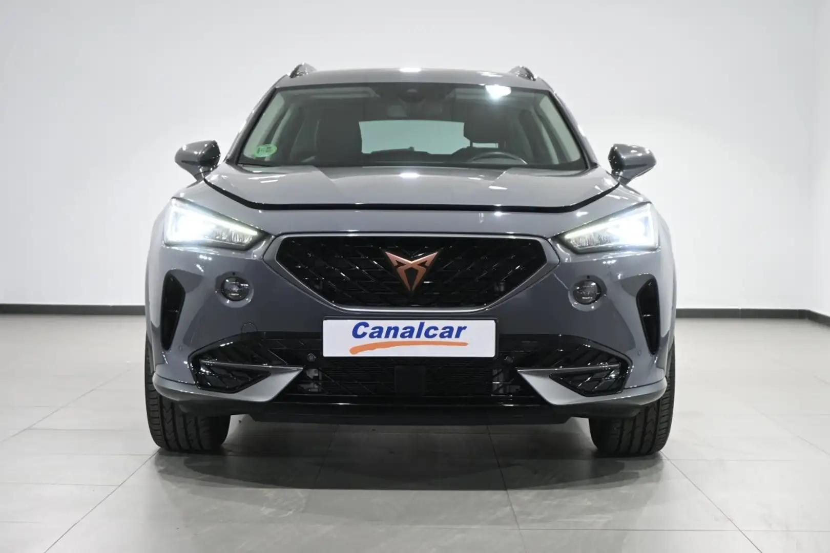 CUPRA Formentor 1.5 TSI 150 DSG Gris - 2
