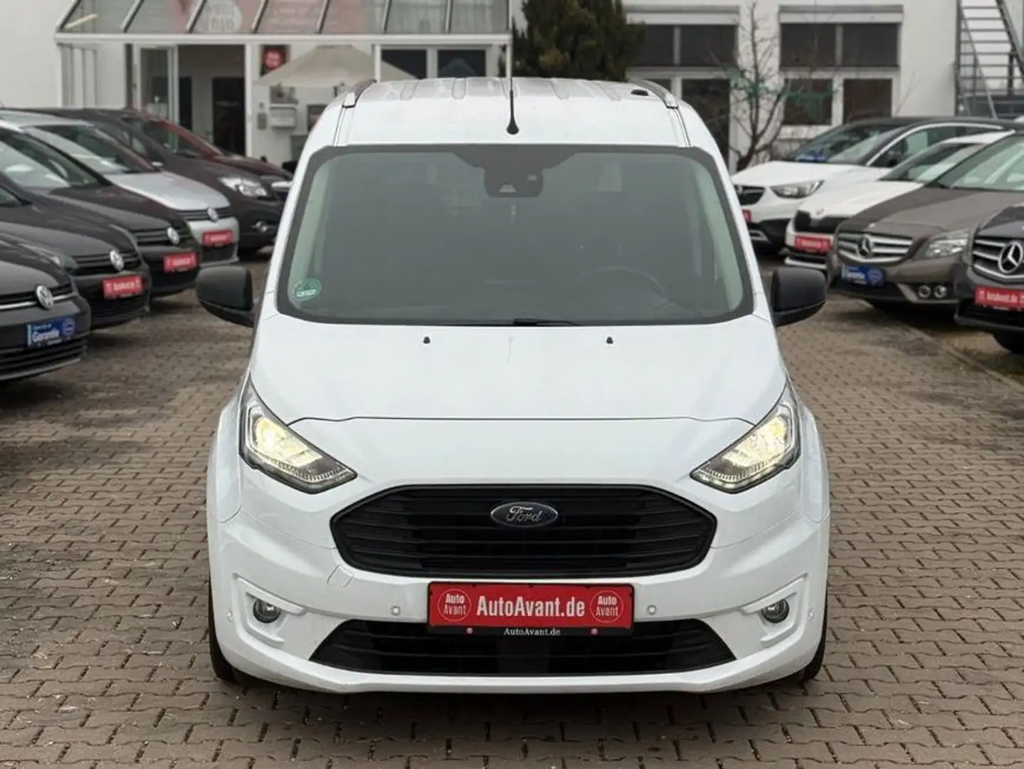 Ford Tourneo 1.5 TDCi Connect Trend*NAVI*GRA*PDC*BCM* Weiß - 2