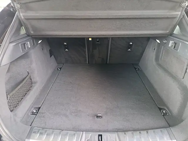 Jaguar F-Pace R-DYNM SE 2.0 204HP A8 MHEV Ansicht 13