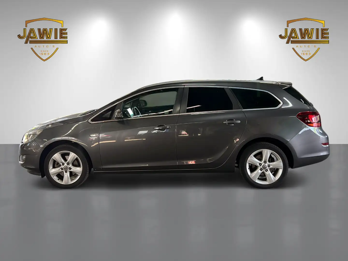 Opel Astra Wagon 1.6 T Cosmo 179 pk Grey - 2