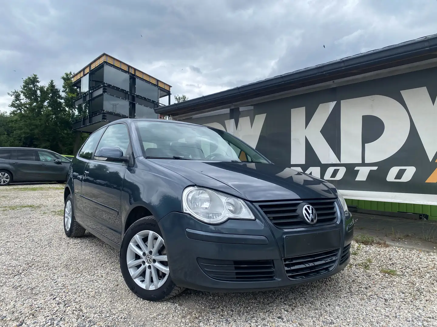 Volkswagen Polo Polo 1.2 United Gris - 1